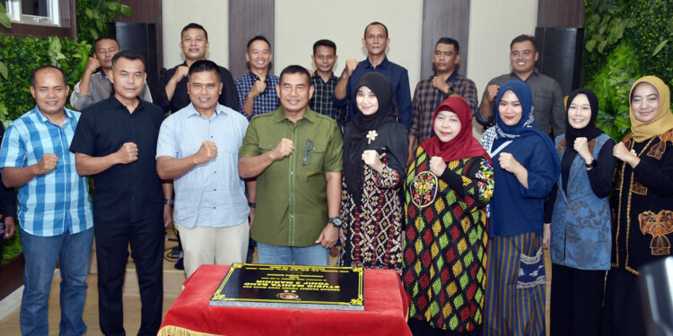 DANKORMAR RESMIKAN STUDIO MAHITA BAND