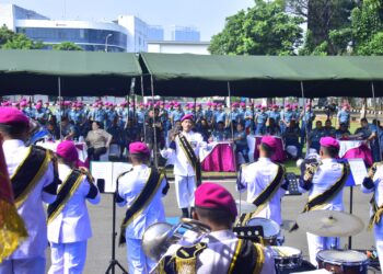 DANKORMAR TERIMA KUNJUNGAN ATHAN MILITARY DAN BAND US MARINE CORPS