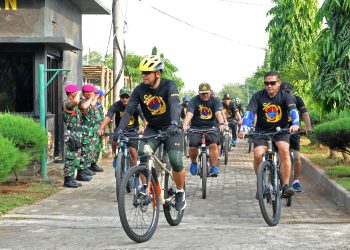 Dankolatmar Gowes Gembira Bersama Para Perwira Kolatmar