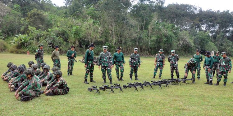 ASOPS DANKORMAR TINJAU LATIHAN RUPANPUR DI RAHLAT PURBOYO