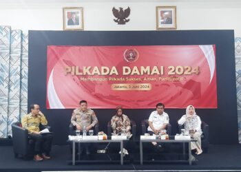 PWI PUSAT MENGGELAR SEMINAR PILKADA DAMAI 2024 DI HALL DEWAN PERS, JAKARTA