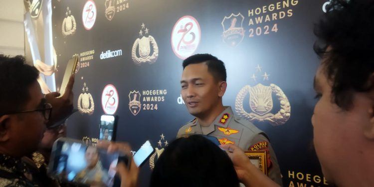 Kapolres Bogor AKBP Rio Wahyu Anggoro Raih Penghargaan Polisi Pelindung Perempuan dan Anak Hoegeng Awards 2024