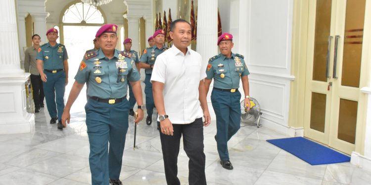 DANKORMAR TERIMA LAPORAN PURNA TUGAS PATI KORPS MARINIR