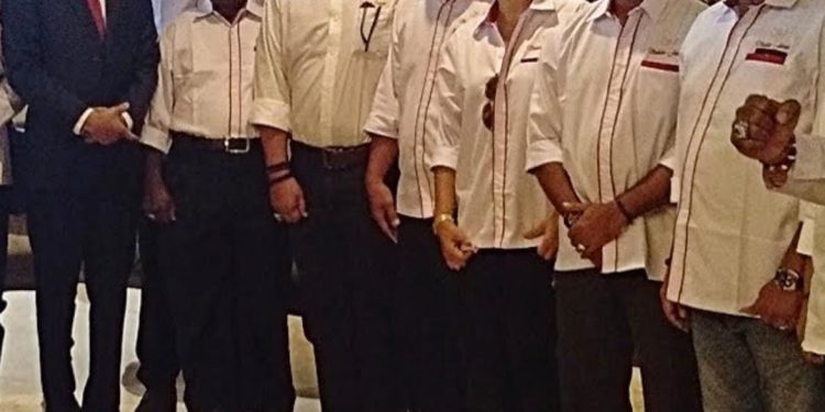 YOHANIS ANDRIAS PARAPAGA LAIYANAN, PEMUDA TERBAIK MEMIMPIN  MERAUKE 2024