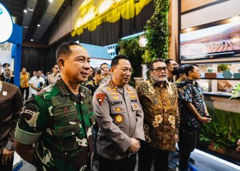 Panglima TNI Dampingi Presiden RI Hadiri Festival Like 2 KLHK  di JCC Senayan