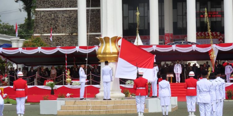 Komandan Kodim 1710/Mimika Laksanakan Upacara Peringatan HUT Ke-79 Republik Indonesia