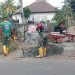 Kodim 1615/Lombok Timur Bantu Ringankan Beban Warga Melalui Program TMMD Ke-121