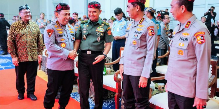 Kasum TNI Hadiri Acara Malam Apresiasi Setapak Perubahan Polri Tahun 2024