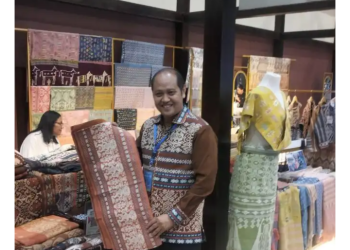 Kepala Perwkilan Bank Indonesia Nusatenggara Timur  Hadir Di Pameran Digital indonesia X Karya Kreatif indinesia