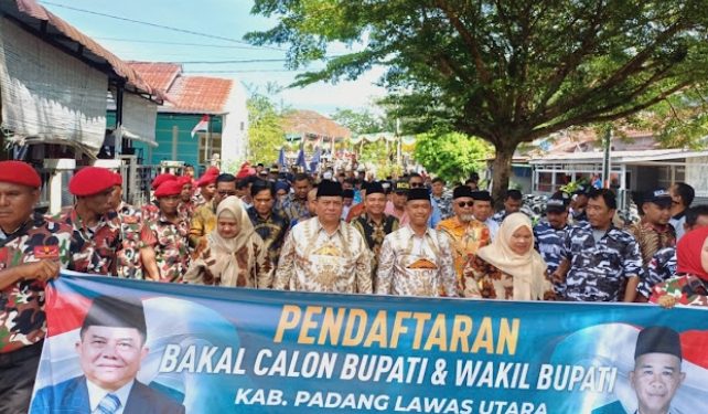 Diantar Ribuan Warga ke KPU, Hamsiruddin: Kami Tidak Menduga Masyarakat Begitu Antusias