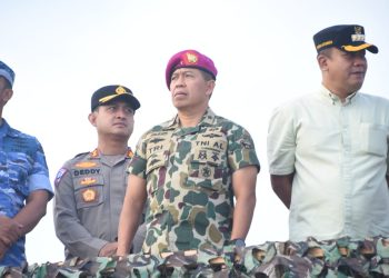 IRKORMAR TINJAU LATIHAN PRAJURIT MARINIR DI BANGKA BELITUNG