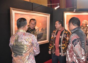 DANKORMAR HADIRI PAMERAN BESAR LUKISAN FIRDAUS ALAMHUDI