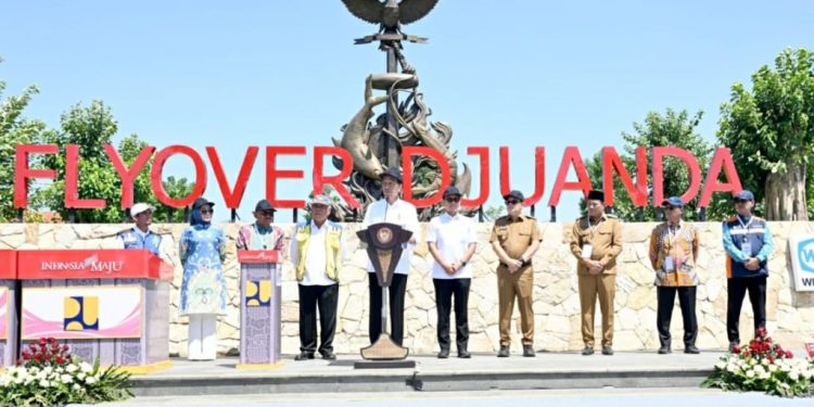 Resmikan Flyover DJuanda, 9 Pengganti Jembatan Callender Hamilton dan Proyek lain di Jawa Timur