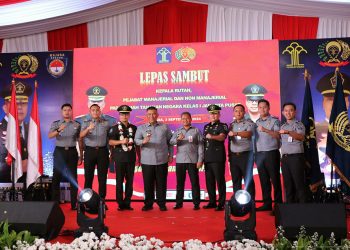 Ka Rutan Kelas I Jakarta Pusat Resmi Diserahkan Dari Fauzi Harahap Kepada Agung Nurbani