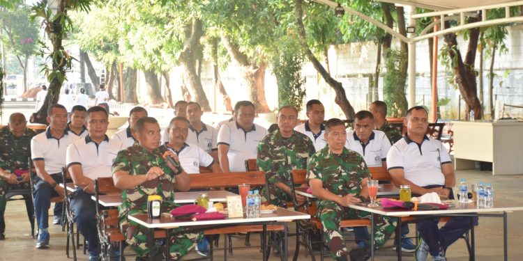 DANKORMAR : JAGA KOORDINASI DAN KOMUNIKASI, CERMATI PERKEMBANGAN LINGKUNGAN STRATEGI