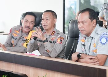 Sukseskan Moto GP Mandalika, Rivan Purwantono dan Kakorlantas Polri Cek Kesiapan Pengamanan Personel