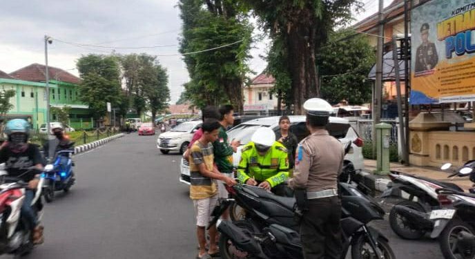 Sanksi Tidak Bawa STNK dan Tak Punya STNK Ternyata Beda, Begini Aturannya