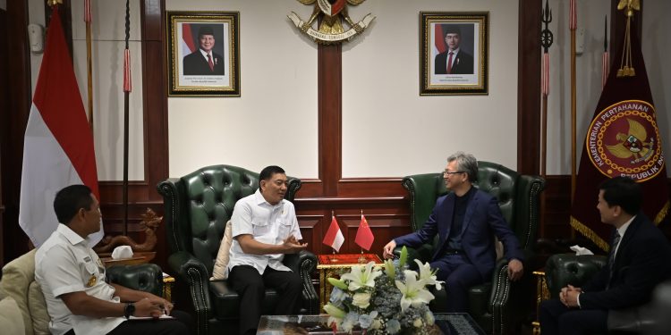 Menhan Sjafrie Menerima Dubes China Wang, Sepakati Peningkatan Hubungan Bilateral