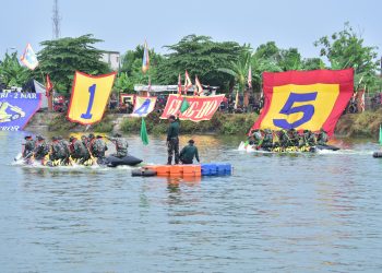 ANTUSIASME MASYARAKAT MENYAKSIKAN LOMBA BINSAT KORMAR 2024