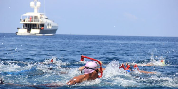 Atlet Renang Yonif 1 Marinir Juarai Open Turnamen Kejuaraan Nasional Selam Open Water Fin Swimming Piala Panglima TNI Tahun 2024