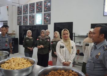 Unlam Giat KKL Kunjungi Lapas Narkotika Jakarta