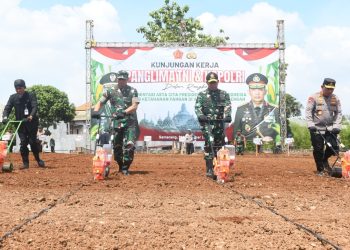 Dukung Asta Cita Presiden RI, Panglima TNI Tinjau Program Ketahanan Pangan Kodam IV/ Diponegoro