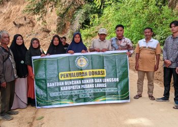 IKAPA Salurkan Hasil Donasi Untuk Bantu Warga Terdampak Banjir dan Longsor Di Palas