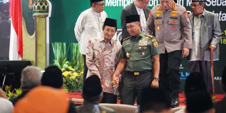 Panglima TNI Hadiri Pembukaan Musyawarah Kerja Nasional IV MUI