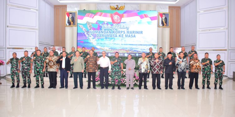 SILATURAHMI KOMANDAN KORPS MARINIR DARI MASA KE MASA