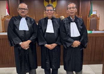 David Pella S.H.M.H : Dalam Sidang Lanjutan Menghadirkan Saksi Meringankan dan Saksi Ahli Dr. Dian Puji Nugraha Simatupang, S.H,.M.H