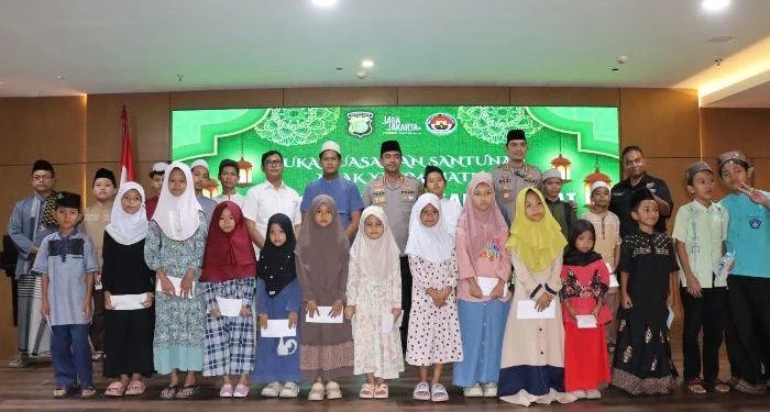 Polres Metro Jakarta Barat Santuni Anak Yatim dan Berbagi Takjil di Momentum Bukber Bersama Awak Media