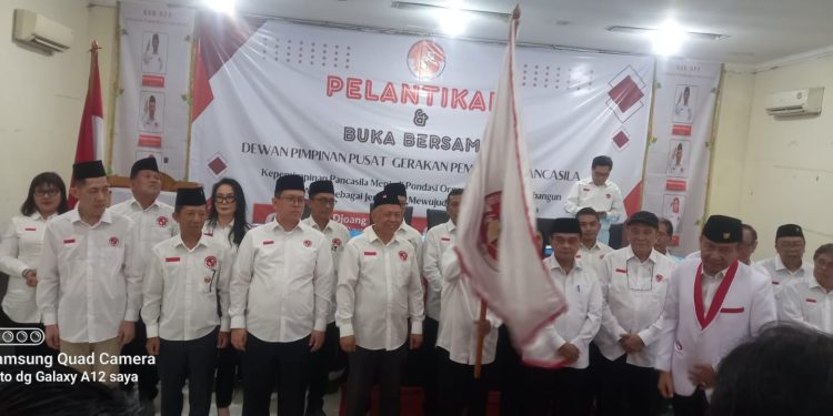 Pengurus Dewan Pimpinan Pusat Gerakan Pembumian Pancasila resmi dilantik.Acara pelantikan dan buka puasa bersama di Gedung Juang