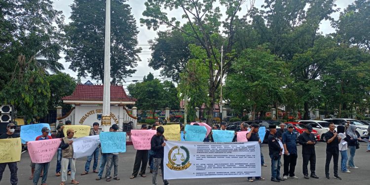 GRPK RI Gelar Aksi di Pemkab Lahat, Soroti Dugaan Pelanggaran PT LPPBJ