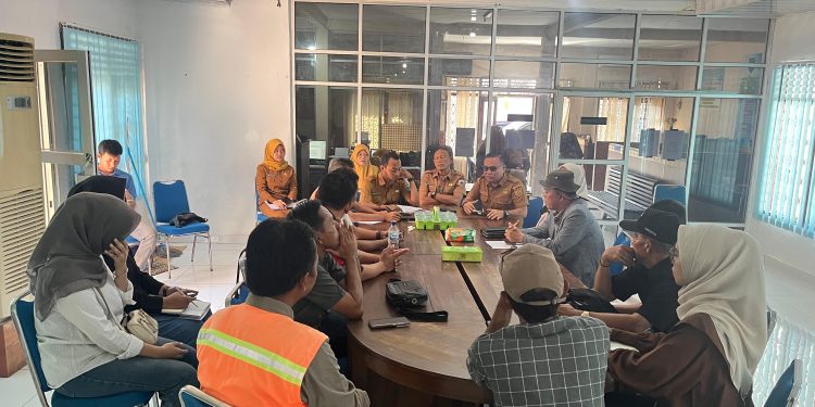 Disnaker Lahat Fasilitasi Mediasi Tripartit Sengketa Eks Karyawan PT LPPBJ