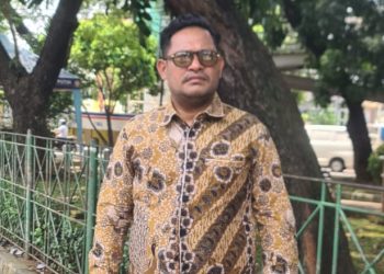 INTELEKTUAL MUDA INDONESIA DUKUNG GUBERNUR MALUKU TERTIBKAN TAMBANG ILEGAL DI PULAU BURU