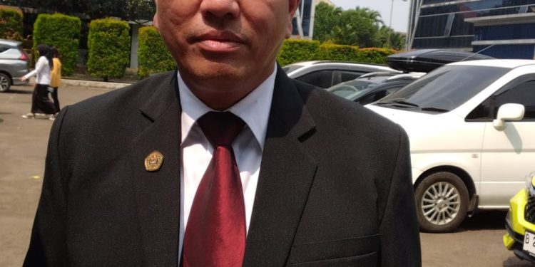 Royan Siagian SH MH Berhasil Raih Gelar Doktor Hukum