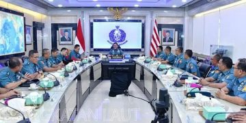 Arahan ke Alumni Lemhannas, Wakasal Minta 13 Perwira TNI AL Responsif Hadapi Ancaman