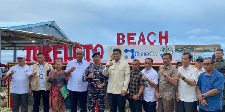 Komandan Lanal Nias Dampingi Gubernur Sumut Bobby Nasution Tinjau Fasilitas Kesehatan dan Budidaya Rumput Laut di Nias Utara