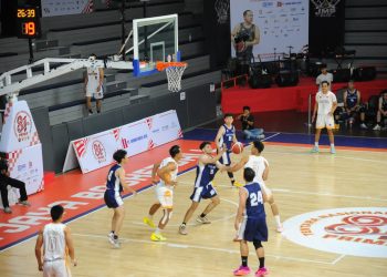Open Tournament Bola Basket Piala Panglima TNI 2026 Masih Bergulir Sengit di GOR Soemantri