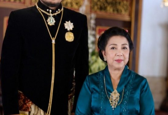 JUMENENGAN PAKU BUWONO XIV