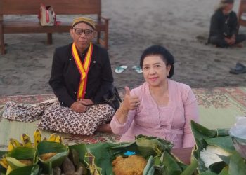 Abdi Dalem Karaton Surakarta Menjaga Paugeran dari Generasi ke Generasi