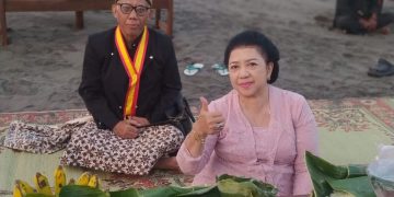 Abdi Dalem Karaton Surakarta Menjaga Paugeran dari Generasi ke Generasi