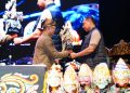 Panglima TNI Hadiri Pagelaran Wayang Golek Ki Dalang Anom Kiki Mardani di Pangandaran